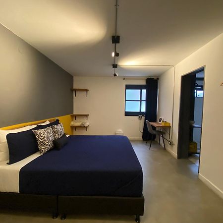 Casa Mosaiko Primer Parque Laureles Меделин Екстериор снимка