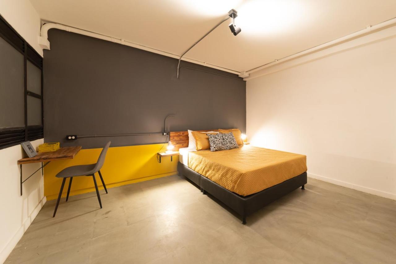 Casa Mosaiko Primer Parque Laureles Меделин Екстериор снимка