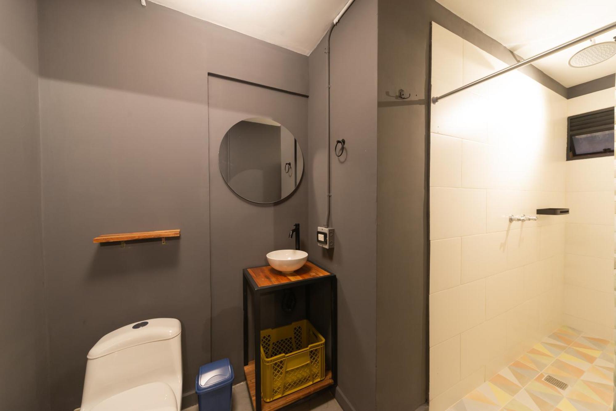 Casa Mosaiko Primer Parque Laureles Меделин Екстериор снимка