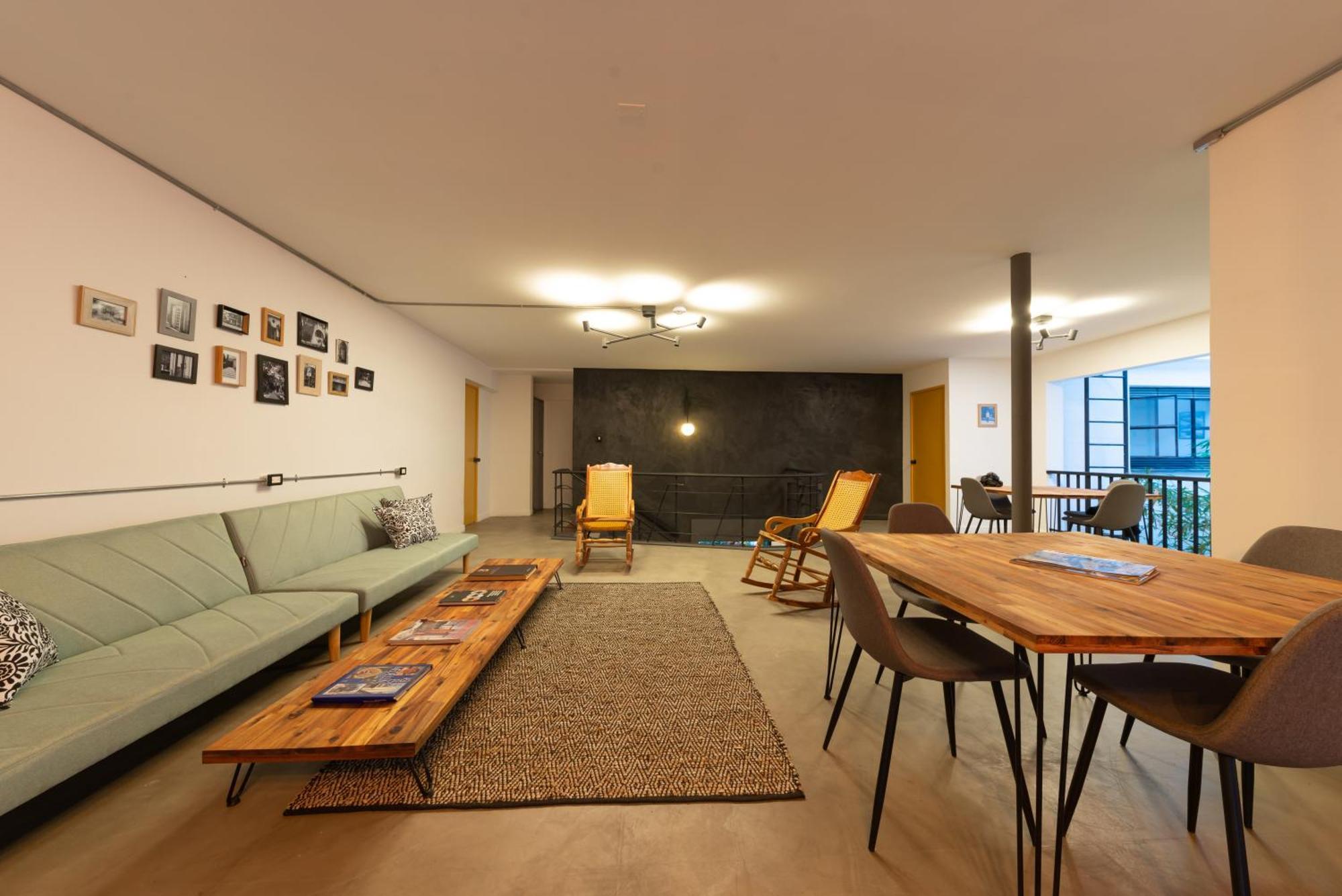 Casa Mosaiko Primer Parque Laureles Меделин Екстериор снимка